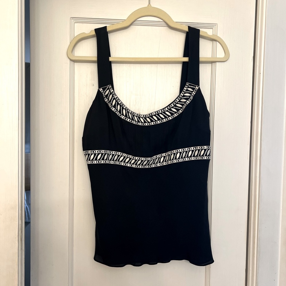 Ann Taylor embroidered navy/white tank top